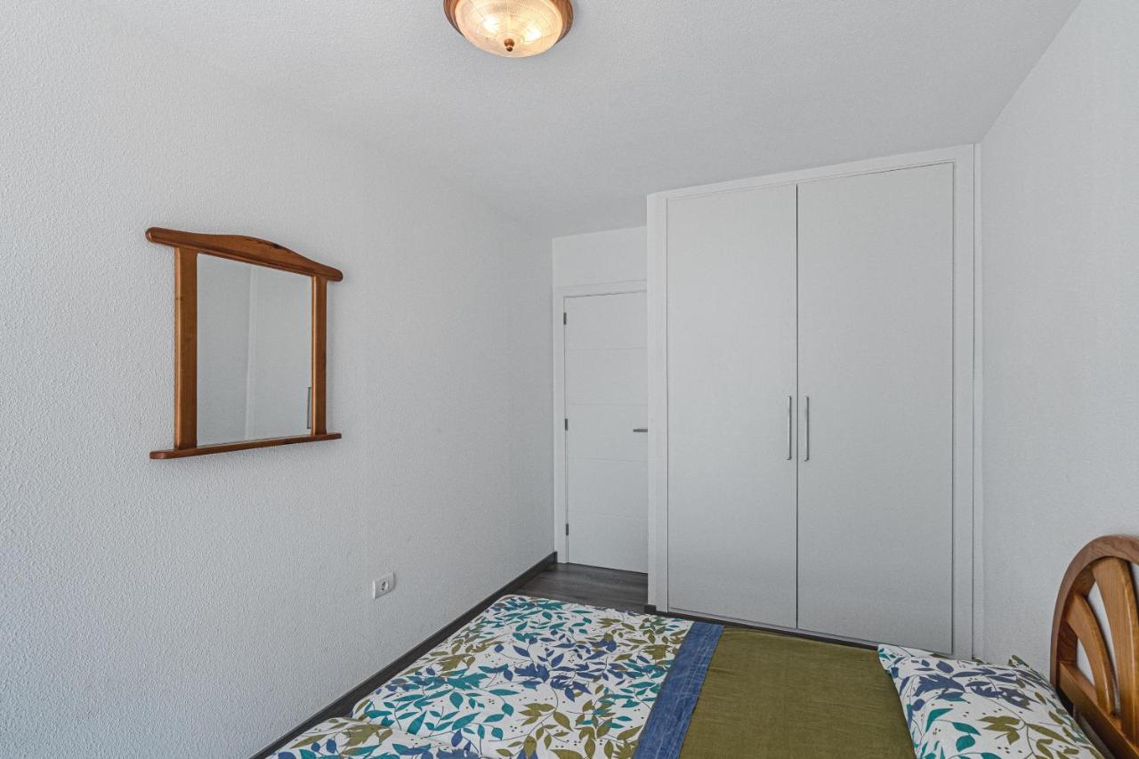 Family Apartment With 3 Bedrooms And Balcony Near Los Gigantes And Ocean Puerto de Santiago  Ngoại thất bức ảnh