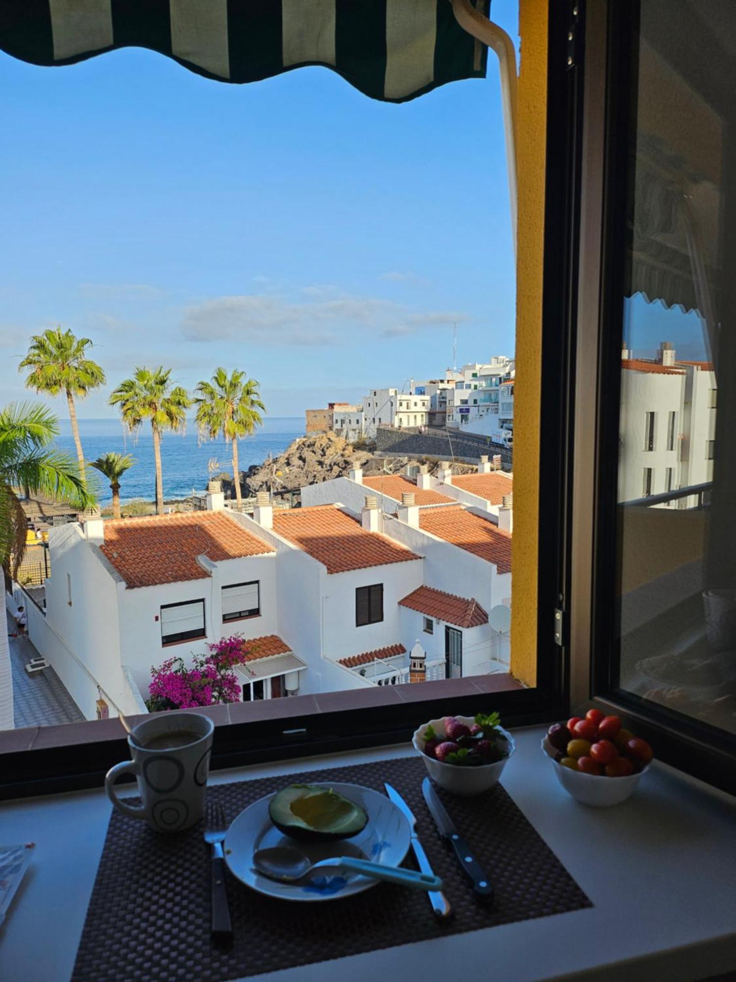 Family Apartment With 3 Bedrooms And Balcony Near Los Gigantes And Ocean Puerto de Santiago  Ngoại thất bức ảnh