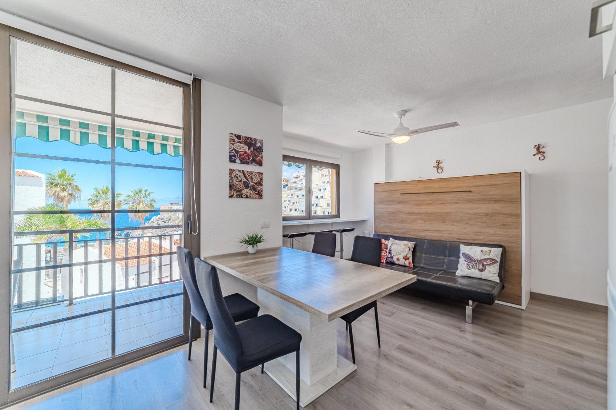Family Apartment With 3 Bedrooms And Balcony Near Los Gigantes And Ocean Puerto de Santiago  Ngoại thất bức ảnh
